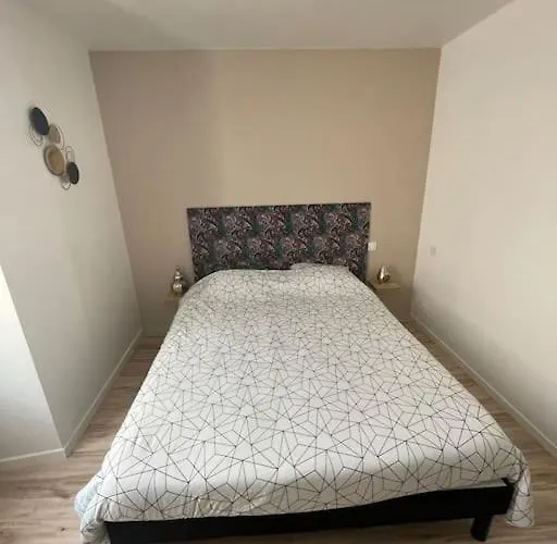 Appartamento T2 Refait à Neuf Sur Le Thème Oriental