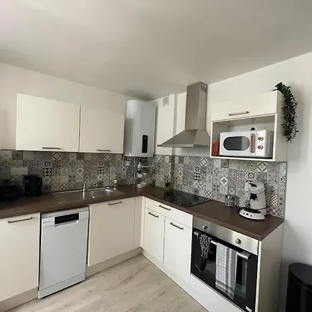 T2 Refait A Neuf Sur Le Theme Oriental *